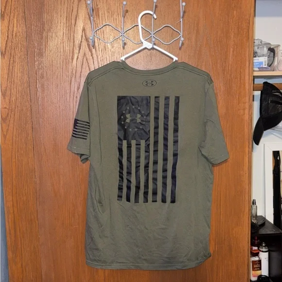 Under Armour Olive Freedom Short Sleeve Tee - Picture 2 of 2